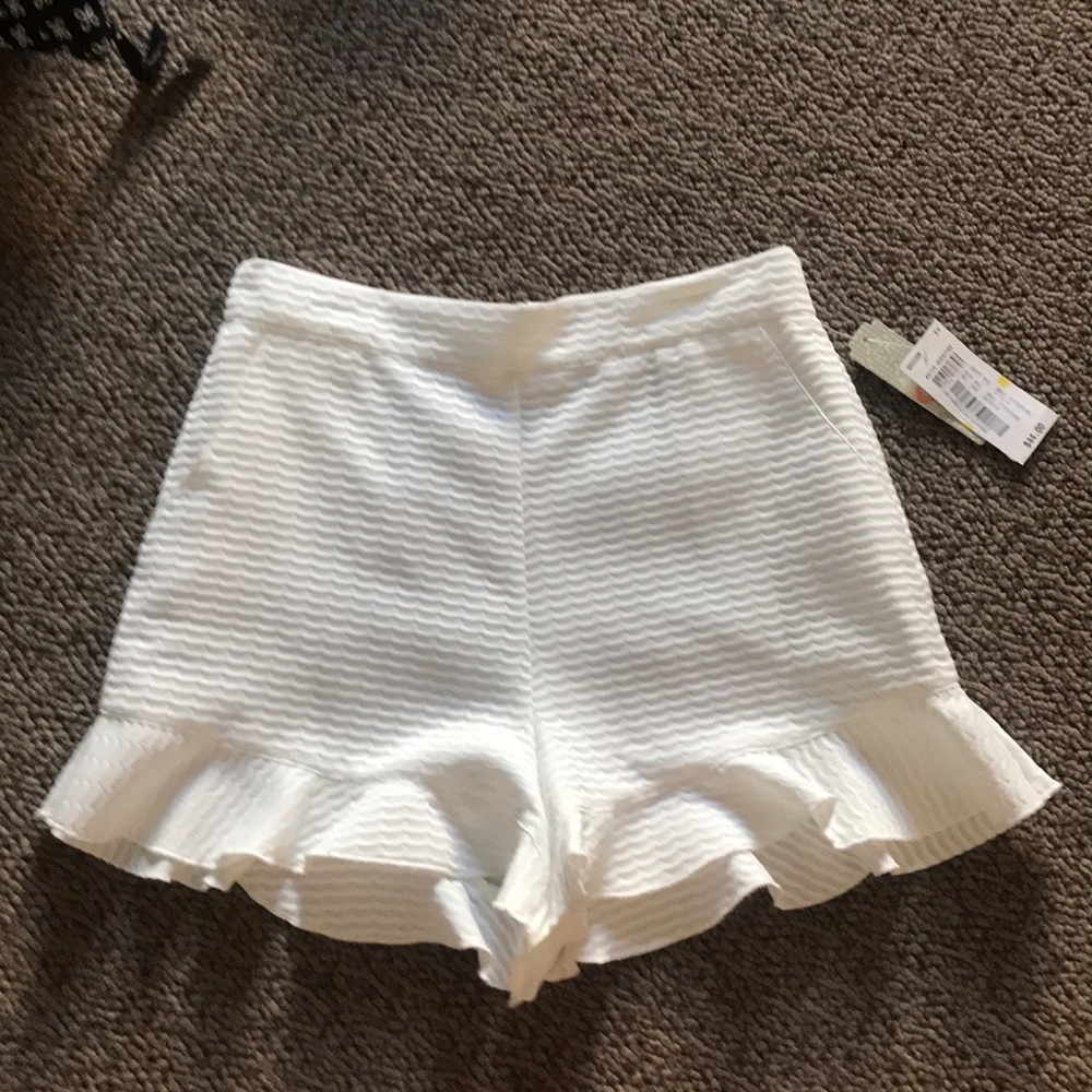 GB white scalloped shorts